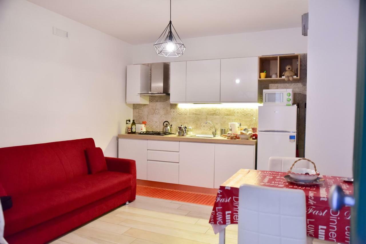 Vecchia Napoli - Anticaglia Apartment ภายนอก รูปภาพ