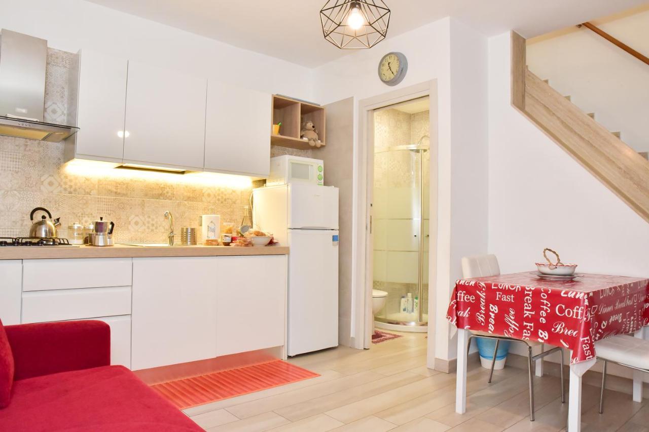 Vecchia Napoli - Anticaglia Apartment ภายนอก รูปภาพ